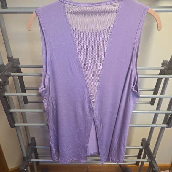 NWT Purple Workout Tank - - Picture 3 of 3
